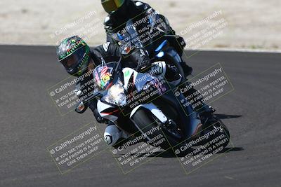 media/Sep-21-2025-TrackDaz (Sun) [[277c75b276]]/C Group/1140pm (Turn 3)/